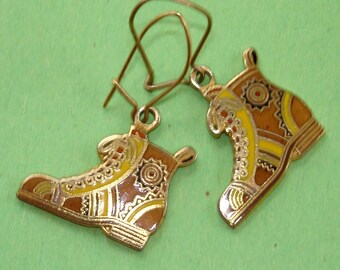 groovy vintage AVIVA enamel cloisonne high top sneaker flower power sunburst hippie granny boots gold tone metal pierced earrings 1970s 70s