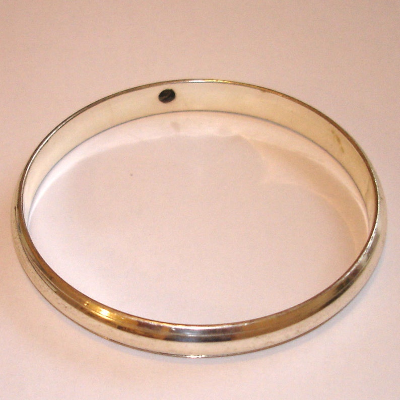 vintage simple silver tone metal upper or lower arm layering bangle stacking bracelet thin cuff unisex mens classic jewelry nonbinary women
