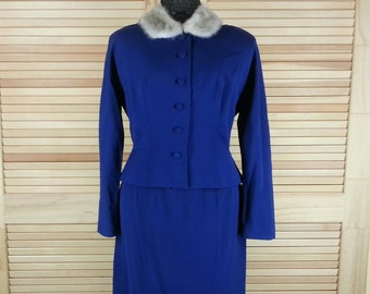 Vintage 1950s navy blue mink collar skirt suit with peplum size M chest 42 waist 30