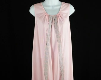 Vintage pink nylon nightgown with lace size small chest 36 Lorraine