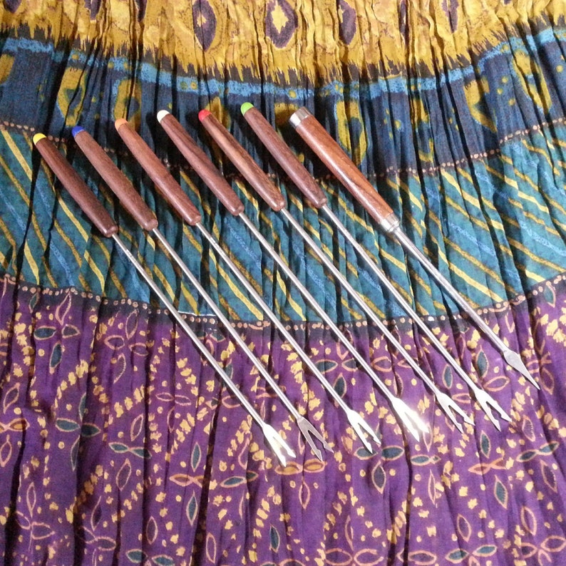 Vintage 60s set of 7 fondue forks with teak handles