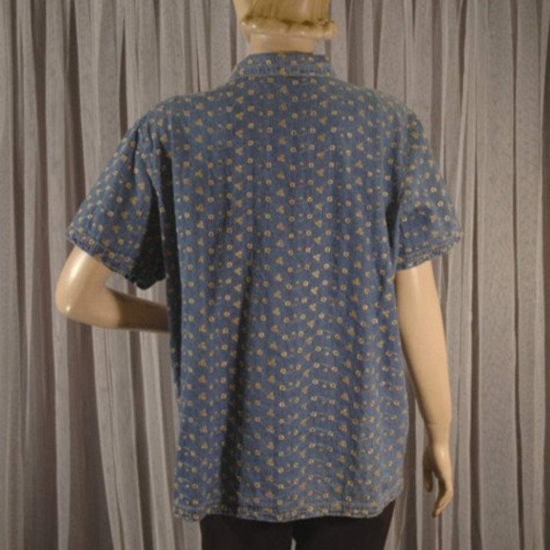 Denim Embroidered Shirt Size 1X chest 50 Denim /& Co.