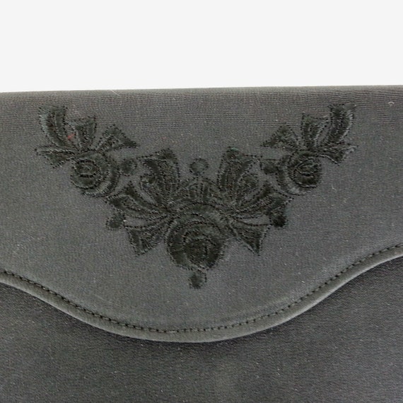 Vintage 50s black clutch handbag embroidered flap… - image 2