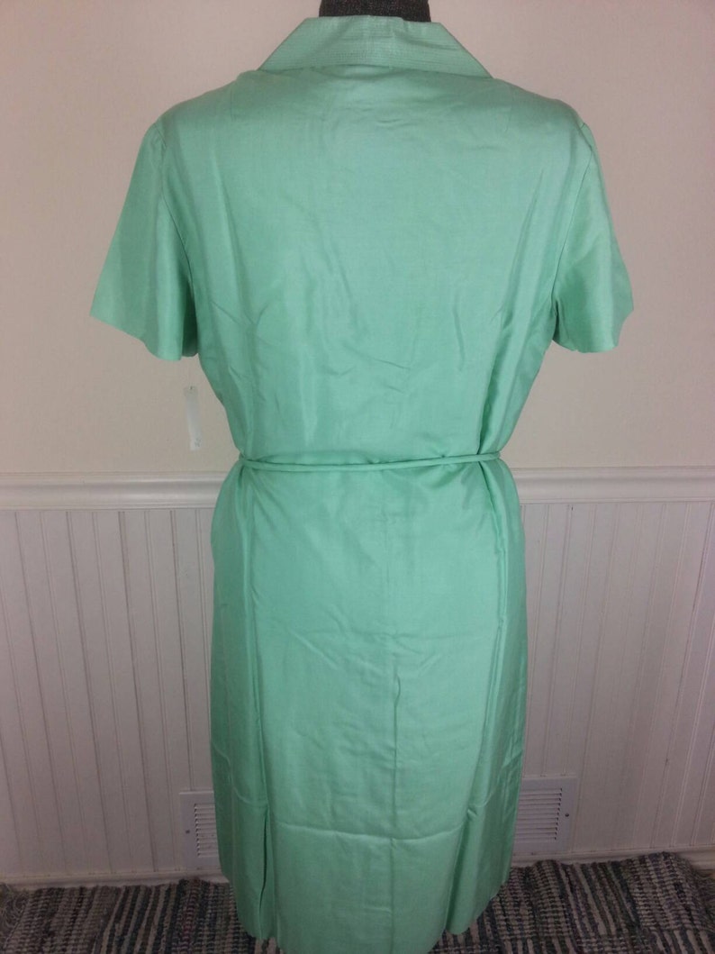 Vtg NOS early 70s 100/% silk aqua green shift dress with cord tie Plus size 20 chest 46in.