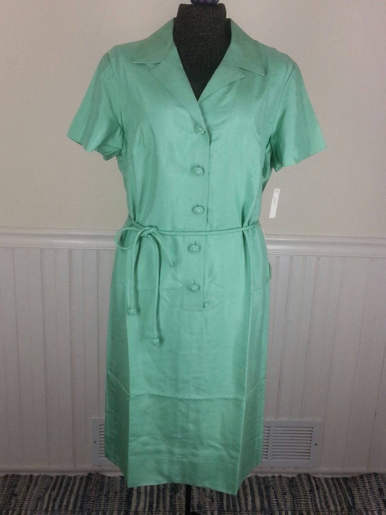 Vtg NOS early 70s 100/% silk aqua green shift dress with cord tie Plus size 20 chest 46in.