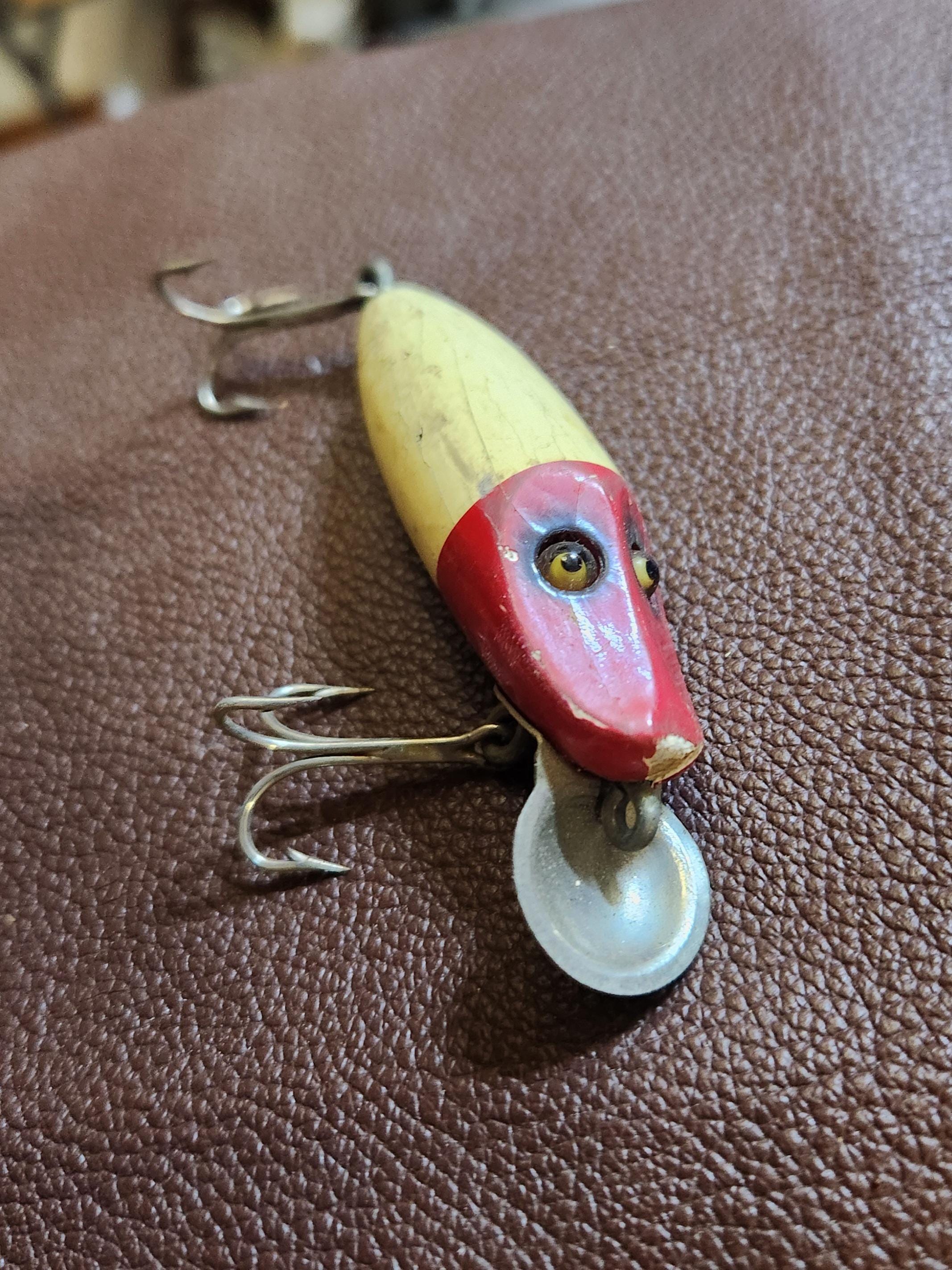 木製 釣り道具 伝統的なデザイン Vintage wooden fishing lures - Etsy 日本