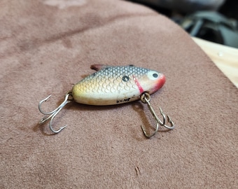 Vintage Hand-Painted Fishing Lure | Made in Japan | Classic Minnow Crankbait | Collectible or Fishable