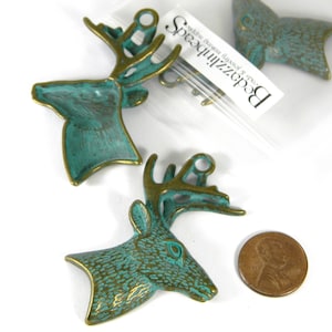 Big Antique Bronze & Green Patina Pewter Metal Deer Head Pendant Charms with Antlers for Christmas Reindeer