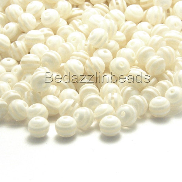 20 White Striped 8mm Round Plastic Acrylic Beads With Lines