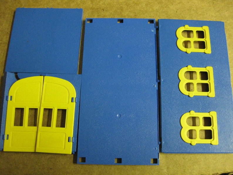 1980 Vintage Lego Fabuland Lot Taxi Station Building Parts Etsy