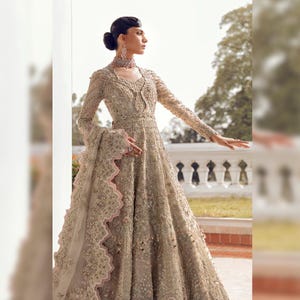 Custom Stitch Traditional Pakistan Indian Women Wedding Bridal Maxi Dress Heavy Beads And Stones Embroidered Designer Party Dress Eid Outfit