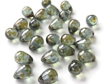 De-stash: 25 pcs Picasso Green Luster Glass Drop Beads, 6x9mm