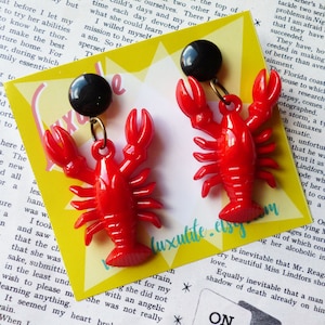 Classic Luxulite Novelty Red Lobster Earrings 1940's vintage inspired earrings handmade by Luxulite Black