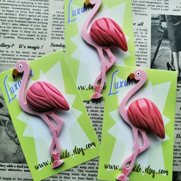 Fabulous Flamingo - Pastel Pink jumbo Fakelite Bakelite 1940's 50's inspired Flamingo brooch by Luxulite