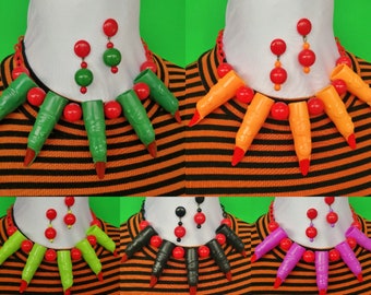 Witch fingers!  Vintage-inspired kitschy Halloween necklace and optional matching  earrings