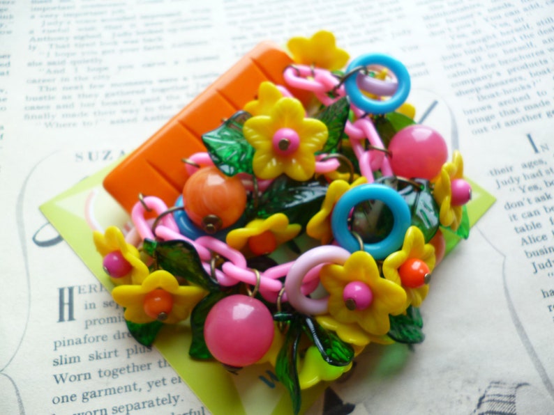 Floral cascade brooch Summer Meadow by Luxulite Handmade 1940s style