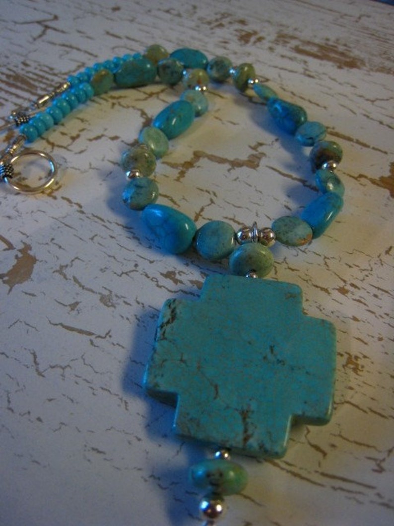 TURQUOISE CROSS NECKLACE image 3