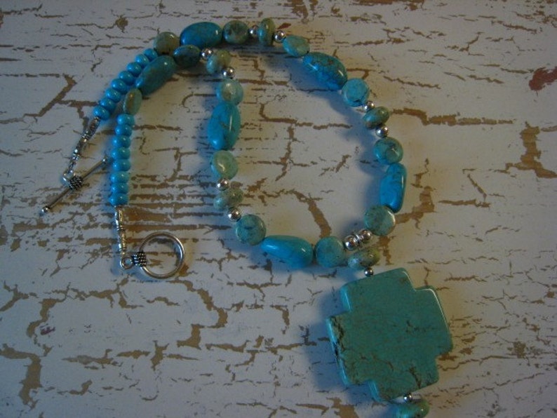 TURQUOISE CROSS NECKLACE image 2