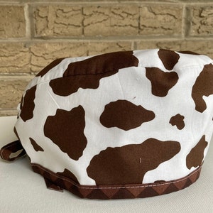 Unisex lined scrub hats | Brown Cow scrub cap | Men&#39;s Scrub Cap , Women&#39;s Scrub Cap | One size fits most - 0228M