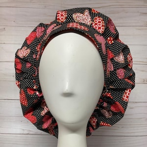 Satin lined bouffant Scrub Cap Larger Hat for Women - Valentine&#39;s Day - Red, Black and Gold - 0088L
