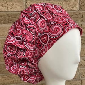 Paisley Valentine&#39;s Day Scrub Hat Bouffant - Protective Sleep Cap for Women - Retro Hearts - 0017