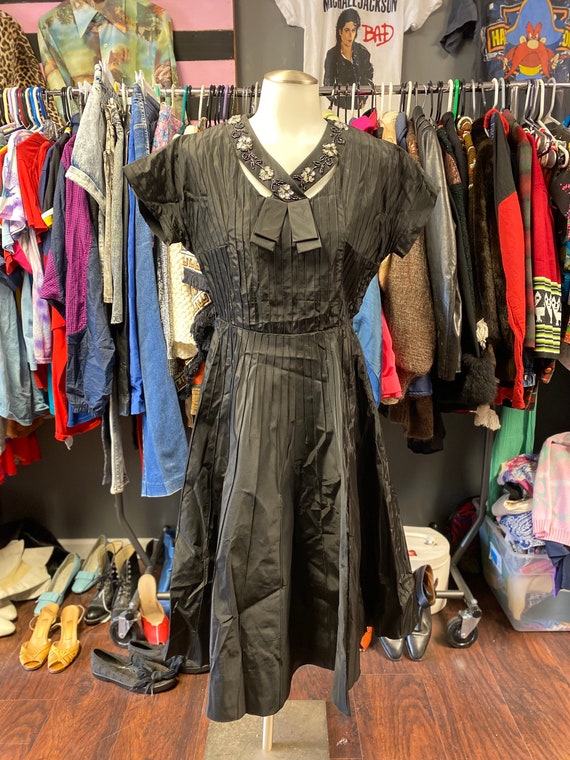 VTG 40s/50s Black Taffeta Party Dress