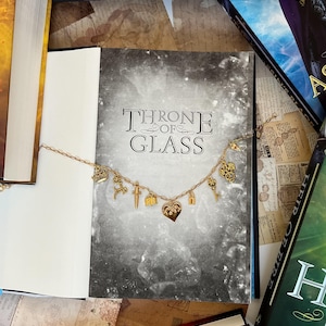 Throne of Glass Inspired Necklace, Charm Necklace, Throne of Glass, Throne of Glass Merch, Fireheart, Aelin Galathynius, TOG Series