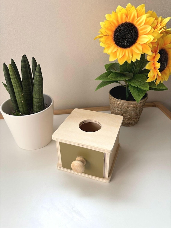 Montessori Object Permanence Box with Drawer and Ball - Wooden Educational Toy for Babies and Toddlers