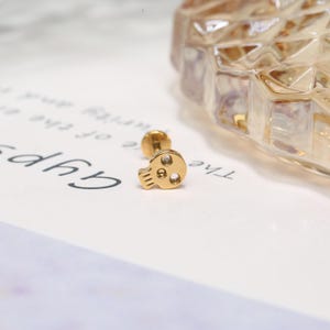 16G Labret Stud G23 Titanium Bioflex Lip Ring Skull Cartilage Earring Labret Earring Lip Piercing Tragus Stud Labret Helix Piercing Jewelry