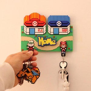 Portachiavi Pokemon con nome del personaggio personalizzato - decorazione da parete nostalgica