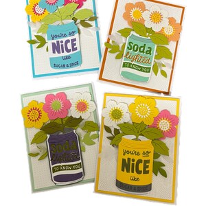 4 biglietti fatti a mano. Lattina di soda e fiori! Biglietti di auguri vuoti! Ognuna delle 4 carte è diversa e unica.