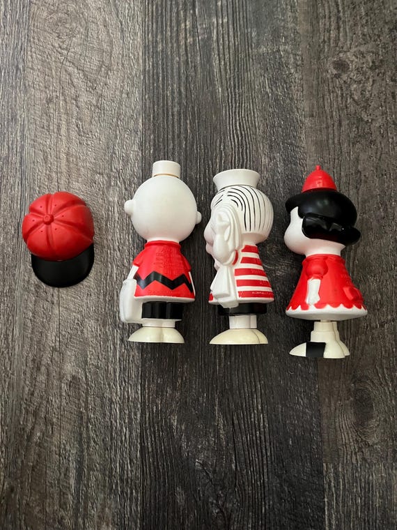 Vintage Peanuts Avon Shampoo & Bubblebath Soaps! Charlie Brown