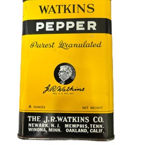 Sale*** Vintage Watkins Pepper tin. 8 ounces. Yellow, good pre owned condition.