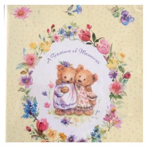 New vintage Hallmark Photo Album Mary Hamilton.  Mary&#39;s Bears. Pre Owned Good Condition!