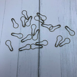 50 Zwiebel-Stiften. Messingfarben. Junk Journal Scrapbooking Perlenherstellung!
