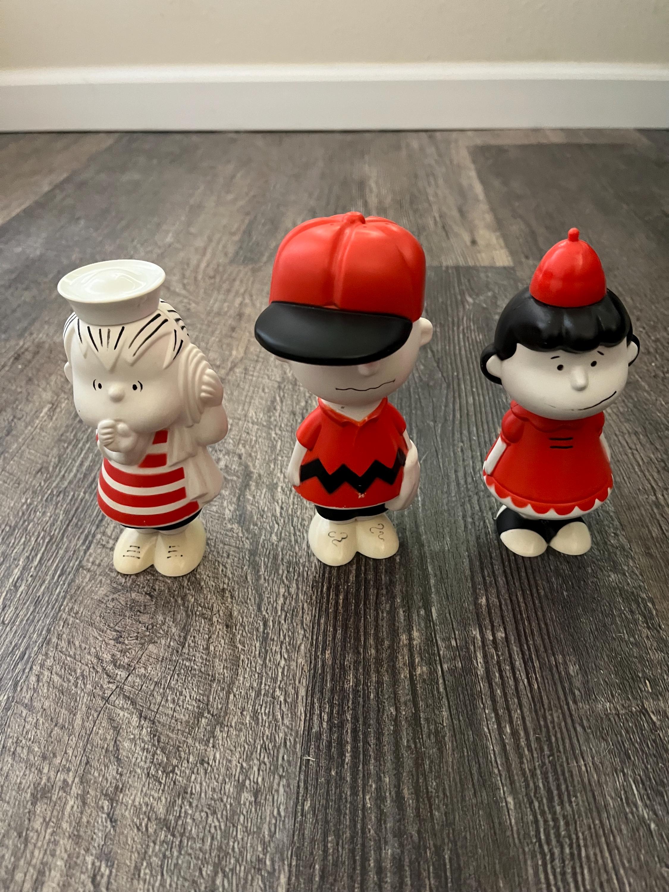 Vintage Peanuts Avon Shampoo & Bubblebath Soaps! Charlie Brown