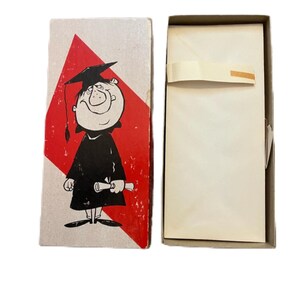 Vintage Studio Designs kaartenset. Verscheidenheid aan kaarten voor alle gelegenheden. 19 kaarten.