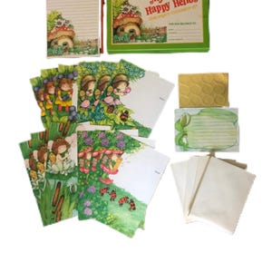 Zestaw piśmienniczy dla dzieci Vintage CURRENT „My Happy Hellos” z pudełkiem. Kompletny zestaw pudełek! Świetny stan!