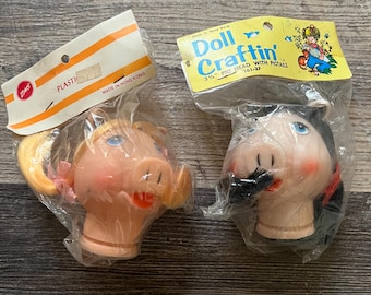 Vintage Zim’s or Doll Craftin, Brand girl pig doll head. Like Miss Piggy with blonde or Black hair! New old stock. 3 1/2”