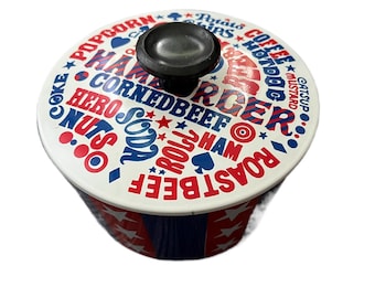 Conjunto vintage patriótico "Party Time" com estrelas e listras! 3 tigelas de petisco empilháveis com 1 tampa. MCM Japão.