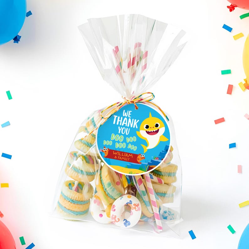 Baby Shark Party Bundle • Editable Birthday Invitation • Canva Template • Kids Ocean Theme • Thankyou Note
Bring the Ocean fun to your celebration with this adorable BabyShark themed Editable Digital Party Invite. a Canva template PDF after purchase containing your secure link to access your editable templates. Party Bundle: Invitation Design ✓ Thank You Party Favor Card ✓ Thank You Note Card ✓ Digital Invite
