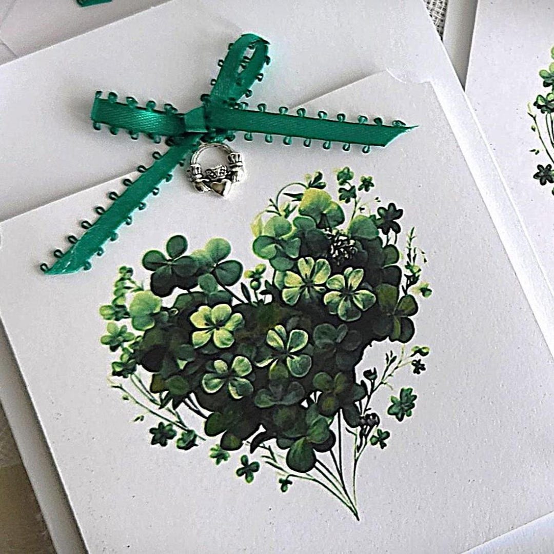 Irish Claddagh Wedding Anniversary Card: Celtic Knot Luckenbooth Prayer ...
