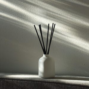 Ceramic Reed Diffuser Set, Optional Engraving