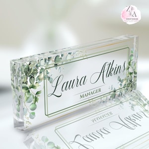 Personalized Acrylic Desk Name Plate: Custom Office Decor