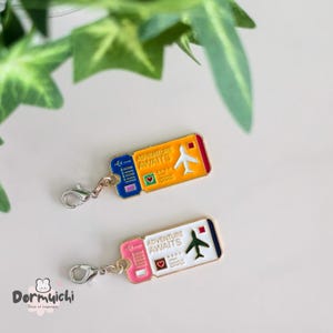 Niedliche Flugticket-Charms-Reisende Journal / Notebook / Charme Geldbörse Charme / Telefon Charme / Taschenanhänger – Bead / Perle / Bogen / Vintage Schlüssel Charme