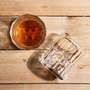 Personalized Whiskey Glass Set with Wooden Box, Groomsmen Gift Box, Groomsmen Gift, Best Man Gift, Whiskey Set Gifts for Groomsmen