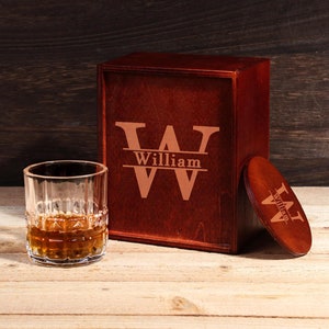 Personalized Whiskey Glass Set, Engraved Wooden Box, Groomsmen Gift