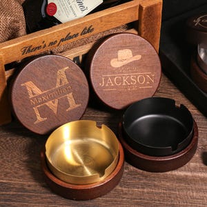 Posacenere in legno personalizzato, posacenere personalizzato con coperchio, regalo per lo sposo, souvenir per la festa di nozze, regali unici per lo sposo per la festa di nozze