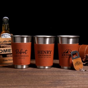 Personalized Beer Cup, Beer Mug with Leather Can Holder,Groomsmen Gifts, Best Man Gift, Groomsmen Proposal,Wedding Party Gifts for Men