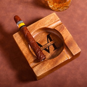 Posacenere in legno di noce per sigari personalizzato, accessori per sigari, regali per lo sposo, idee regalo personalizzate per lo sposo, regali divertenti personalizzati per lo sposo